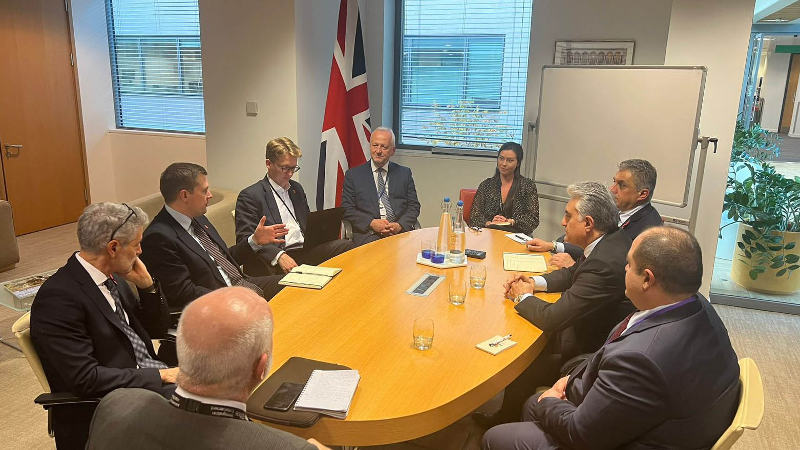 The meeting of Rebar Ahmed, the Interior Minister of the KRG, and Robert Jenrick, the UK Minister for Immigration, Nov. 10, 2023. (Photo: Rebar Ahmed/ X)