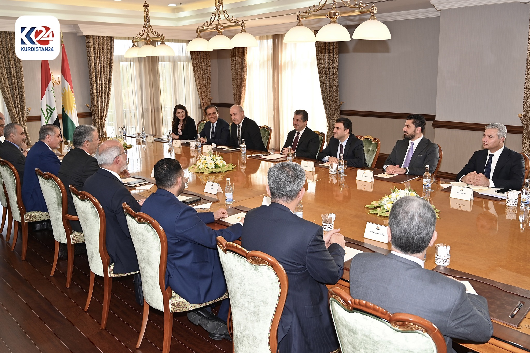 کۆبوونەوەی سەرۆکوەزیران مەسرور بارزانی لەگەڵ شاندێکی وەزارەتی نەوتی فیدراڵ