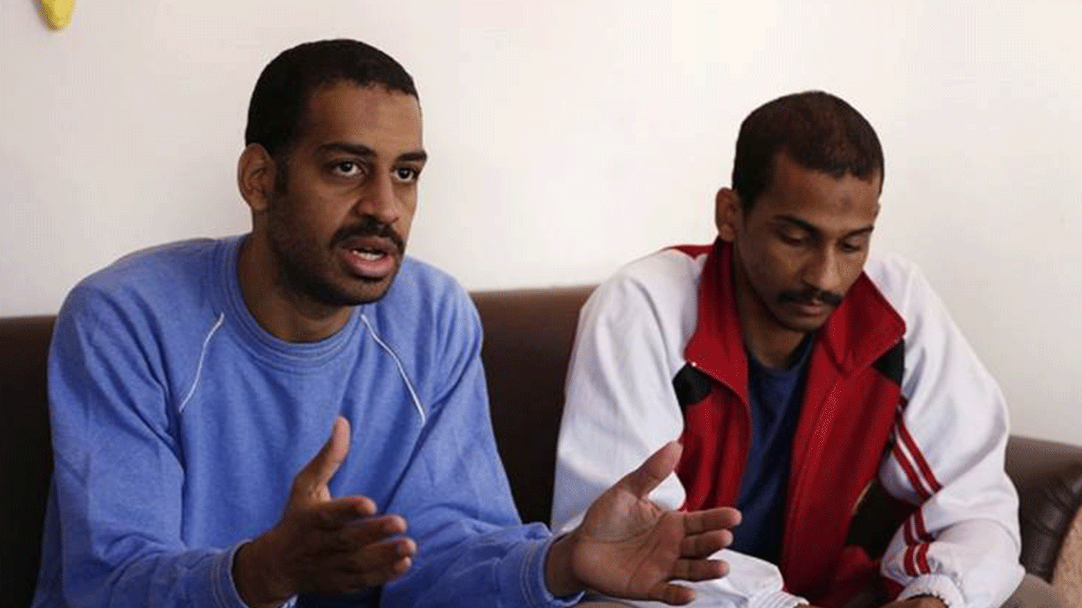 Alexanda Amon Kotey (left) and El Shafee Elsheikh, who were among four British jihadis who made up an Islamic State cell dubbed 'The Beatles', March 30, 2018. (Photo: Hussein Malla/ AP)