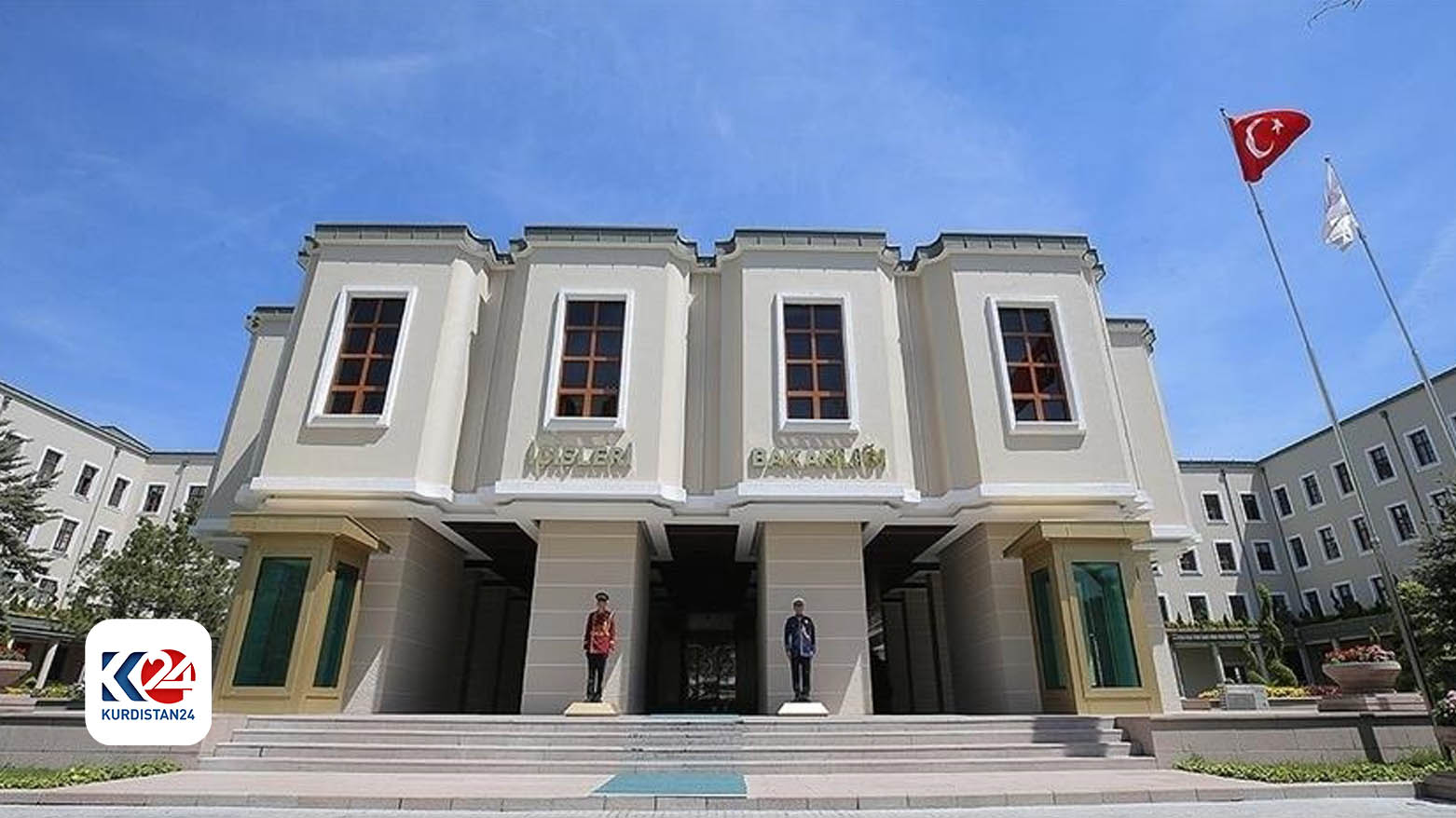 مبنى وزارة الداخلية التركية (الأناضول)