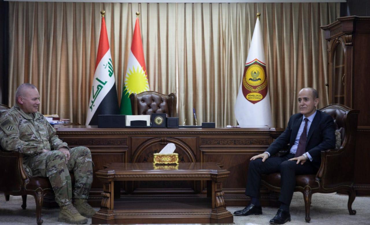 شورش اسماعیل، وزیر پیشمرگ اقلیم کوردستان و ژنرال دوسچ، فرمانده جدید امور هماهنگی در ائتلاف بین‌المللی ضد داعش