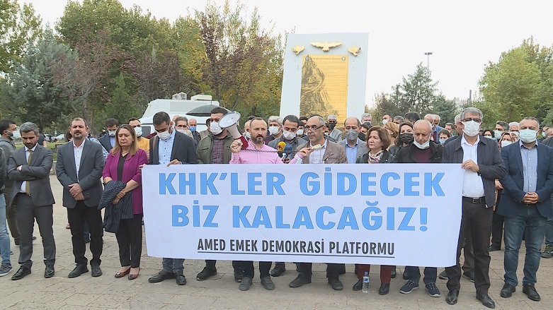 Platfroma Ked û Demokrasiyê ya Amedê li ber Bîrdariya Mafên Mirovan daxuyaniyek da