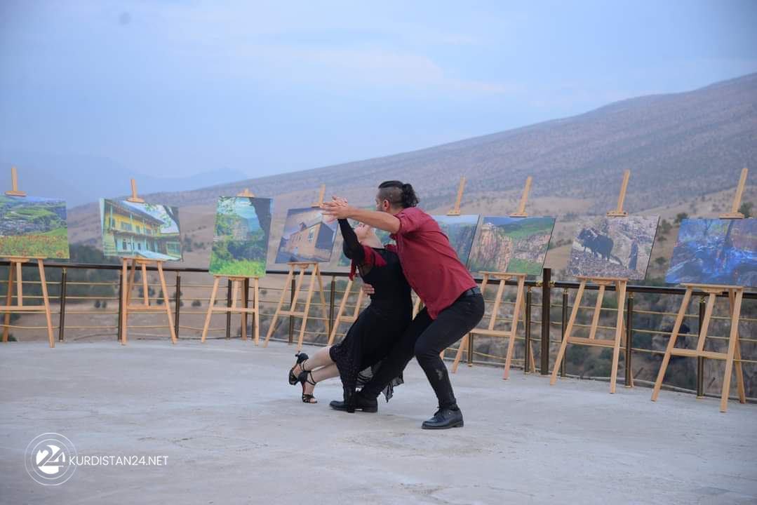 Fest&icirc;vala Şanoya li Ser Kolanan - W&ecirc;ne: Sem&icirc;h Eyob