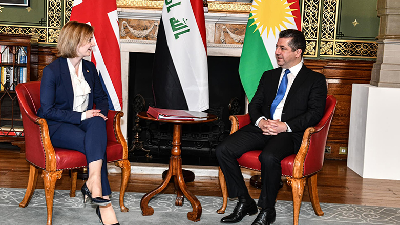 Kurdistan Region Prime Minister Masrour Barzani (right) during his meeting with the then-UK foreign secretary Liz Truss in London, April 20, 2022. (Photo: KRG)