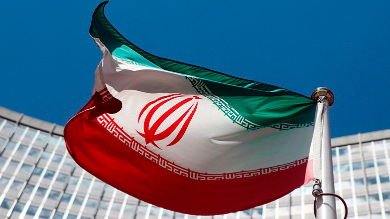 إيران تحذّر الاتحاد الأوروبي من فرض عقوباتٍ جديدة عليها