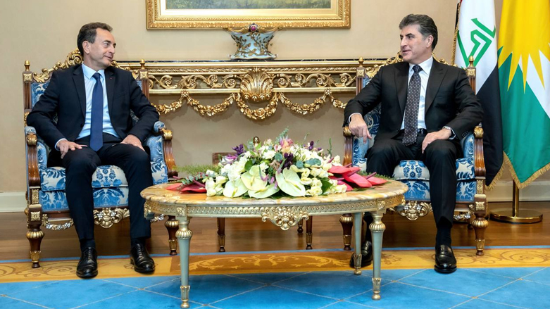 رئيس إقليم كوردستان نيجيرفان بارزاني مع السفير الفرنسي لدى العراق إيريك شوفالييه