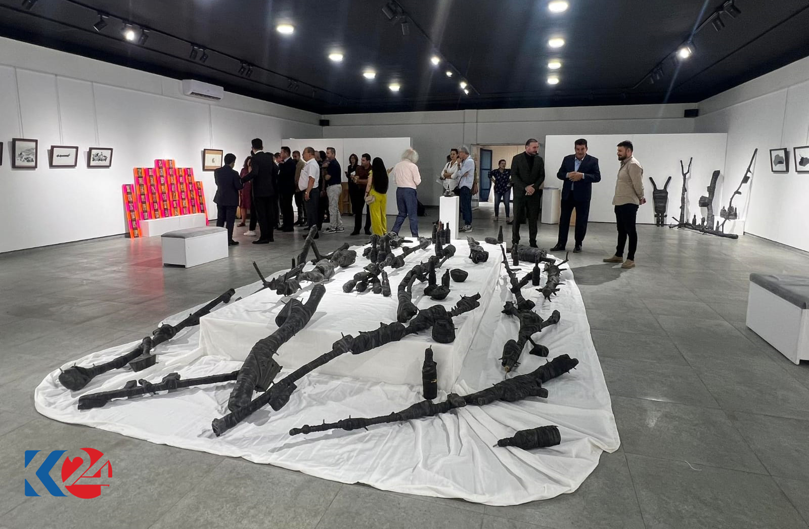 The joint exhibition of Kurdish and French artists at the Media Gallery in Erbil, Oct. 8, 2023. (Photo: Kurdistan 24) 