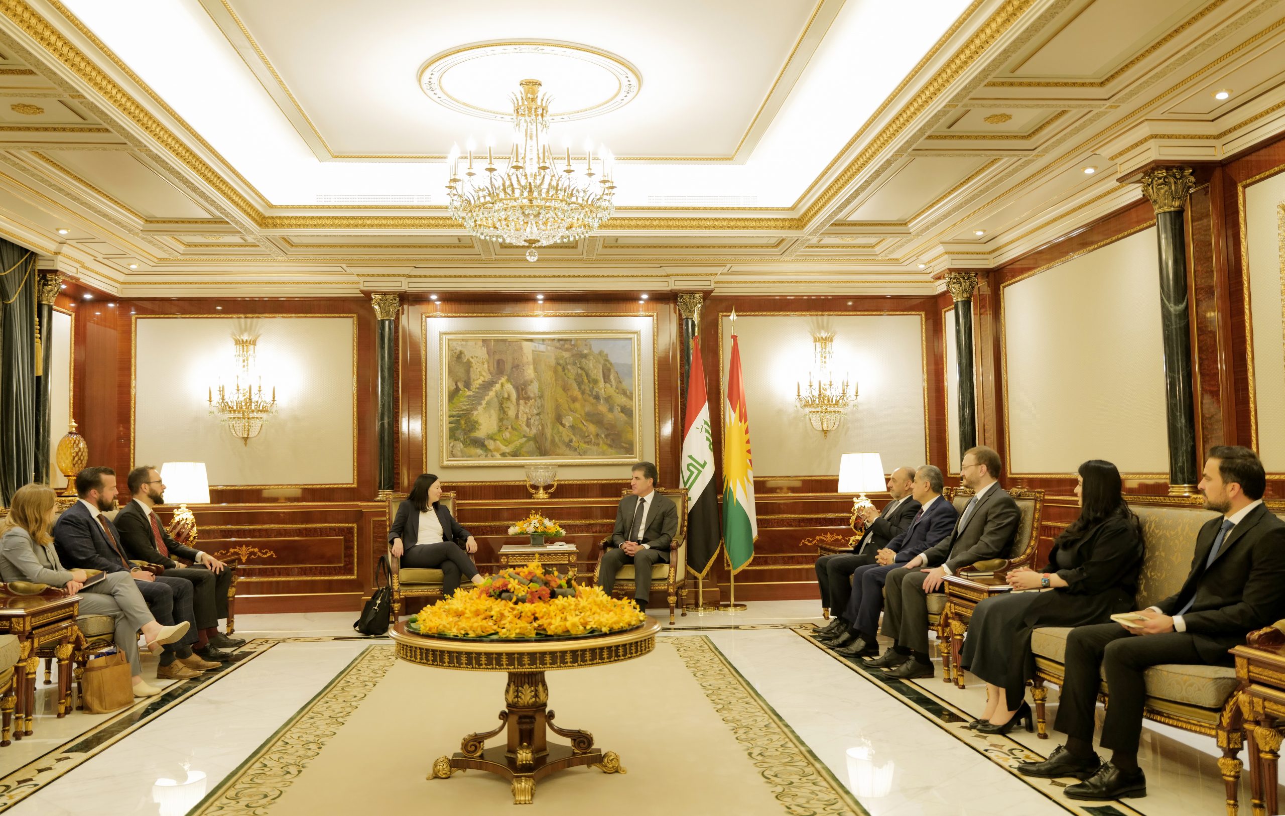 کۆبوونەوەی نێچیرڤان بارزانی، سەرۆكی هەرێمی كوردستان لەگەڵ شاندێکی وەزارەتی دەرەوەی ئەمەریكا