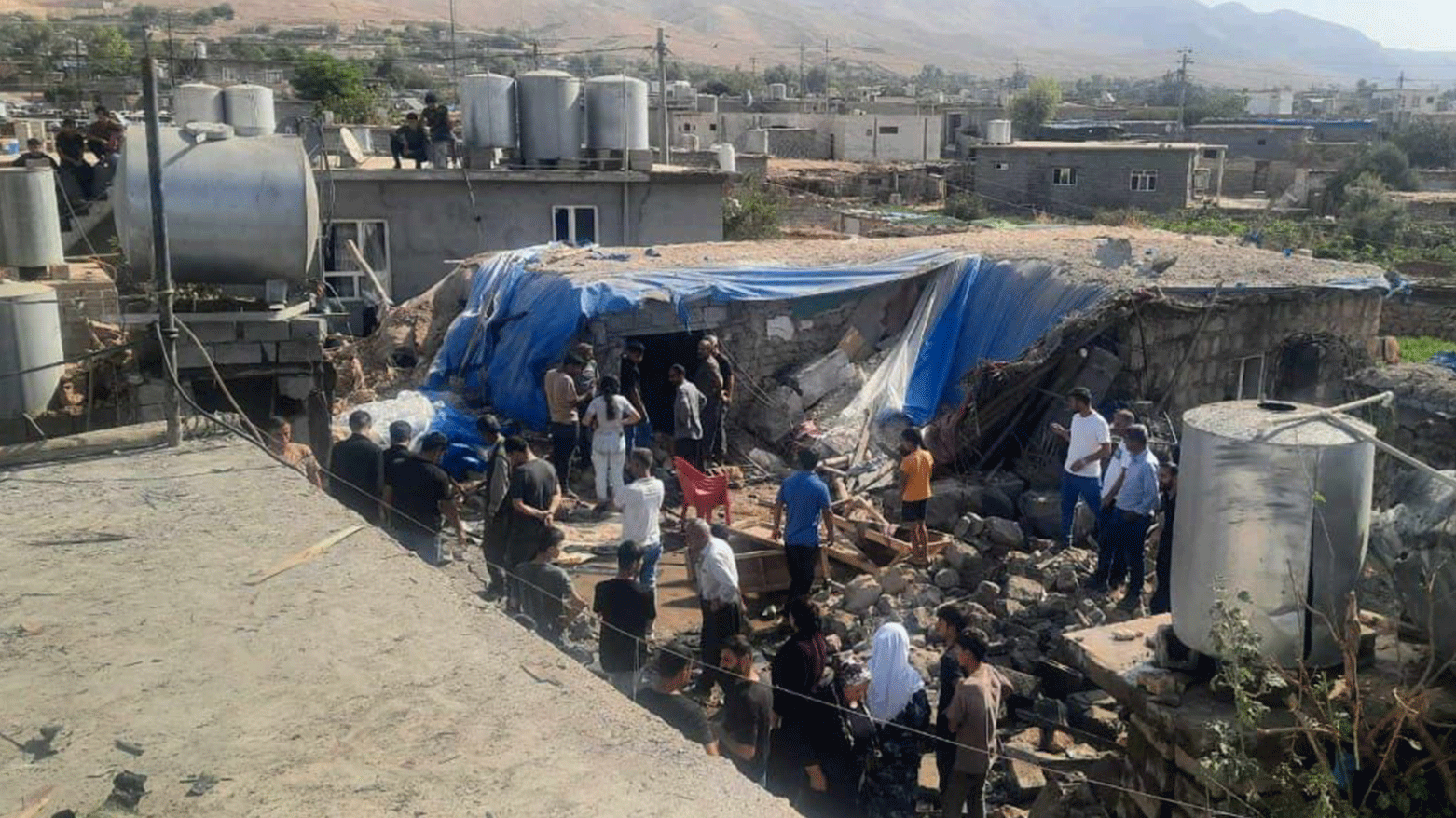 نقطه مورد حمله پهپادی در اردوگاه مخمور