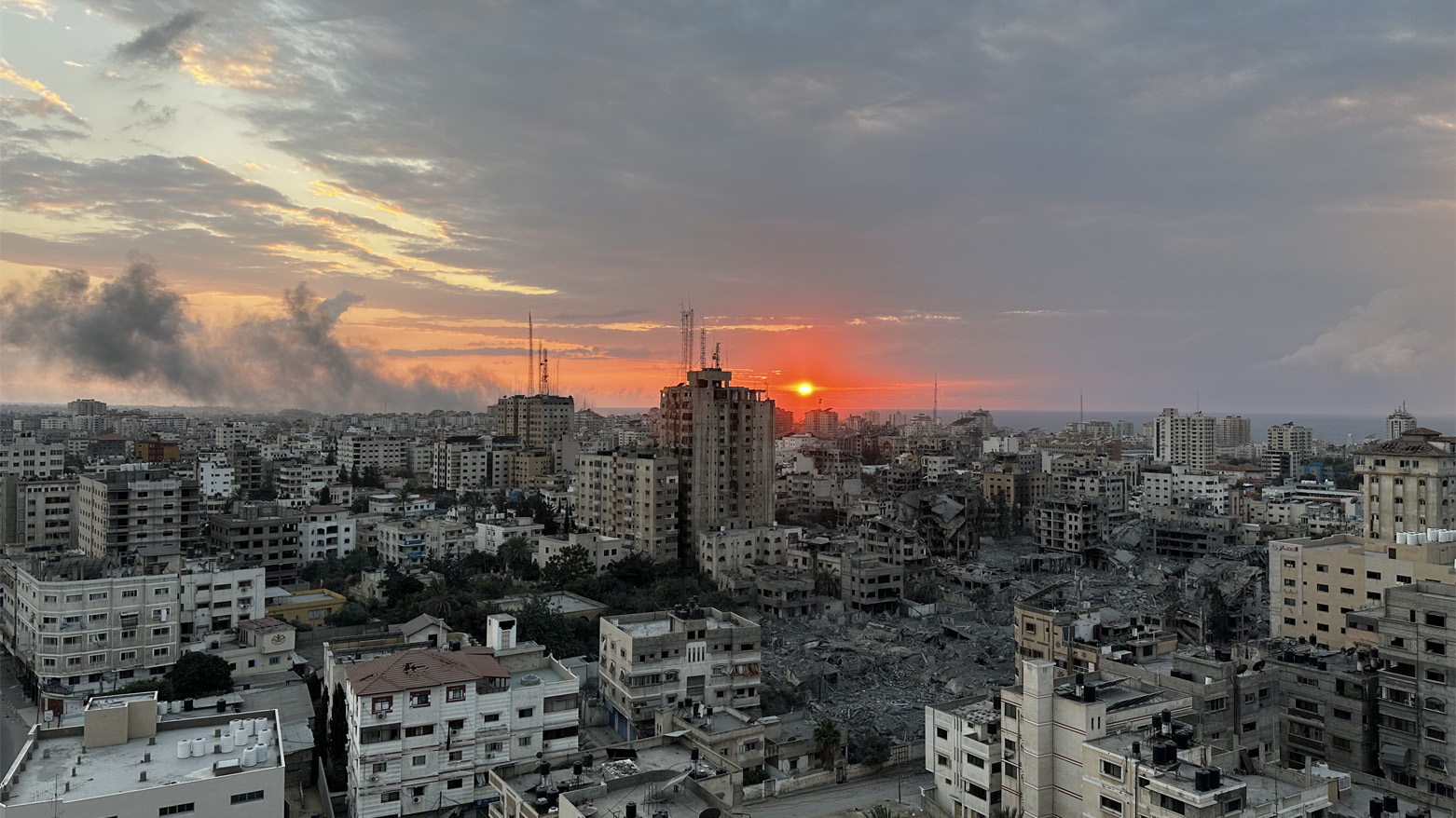Devam eden İsrail saldırılarının ardından Gazze-FOTO:AA