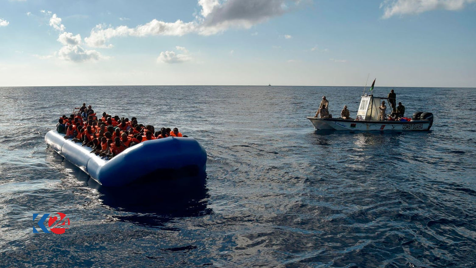مهاجرون غيرُ قانونيين قبالة السواحل الليبية / AFP