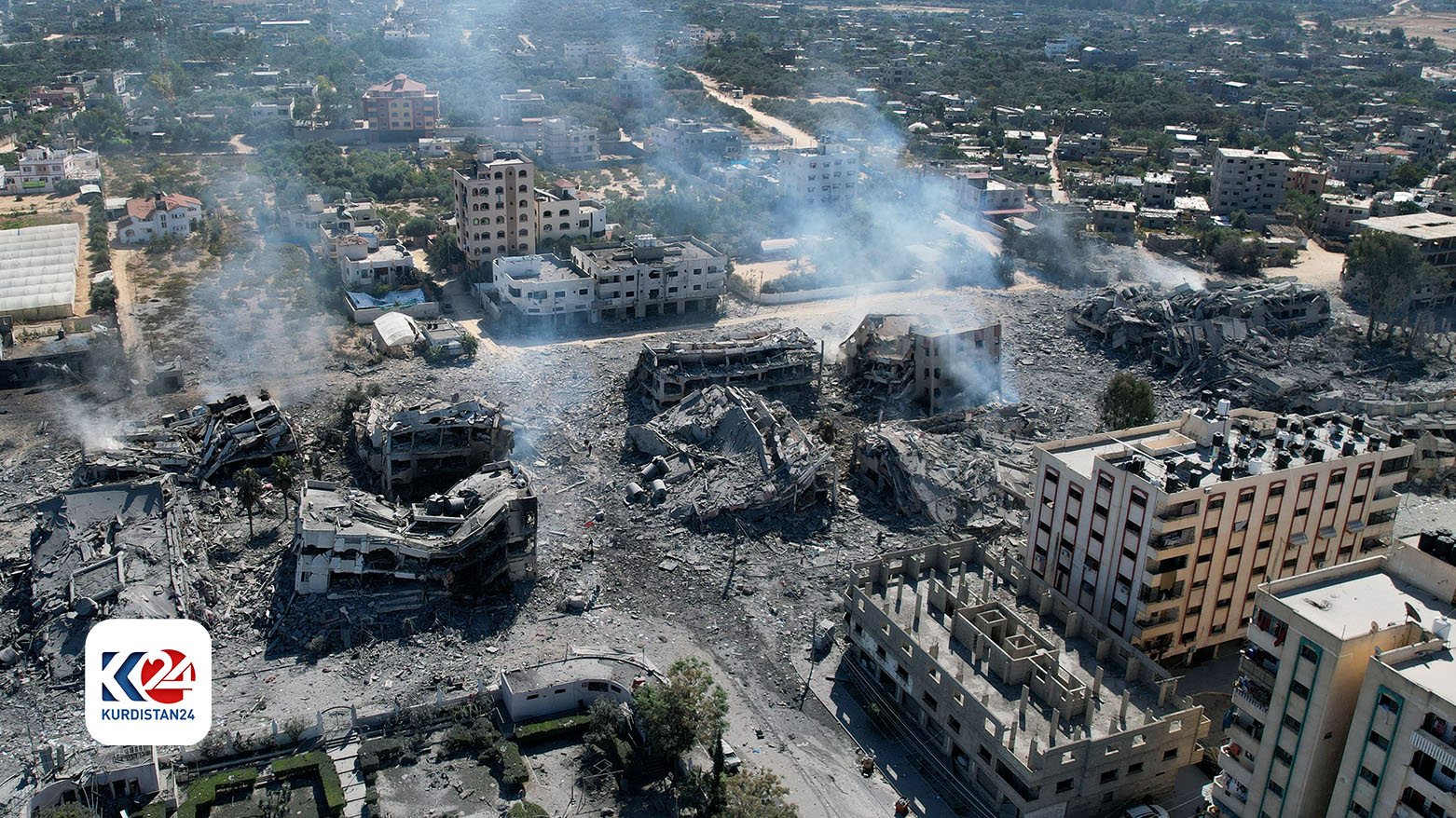 المباني المدمرة في مدينة الزهراء جنوب قطاع غزة / AFP