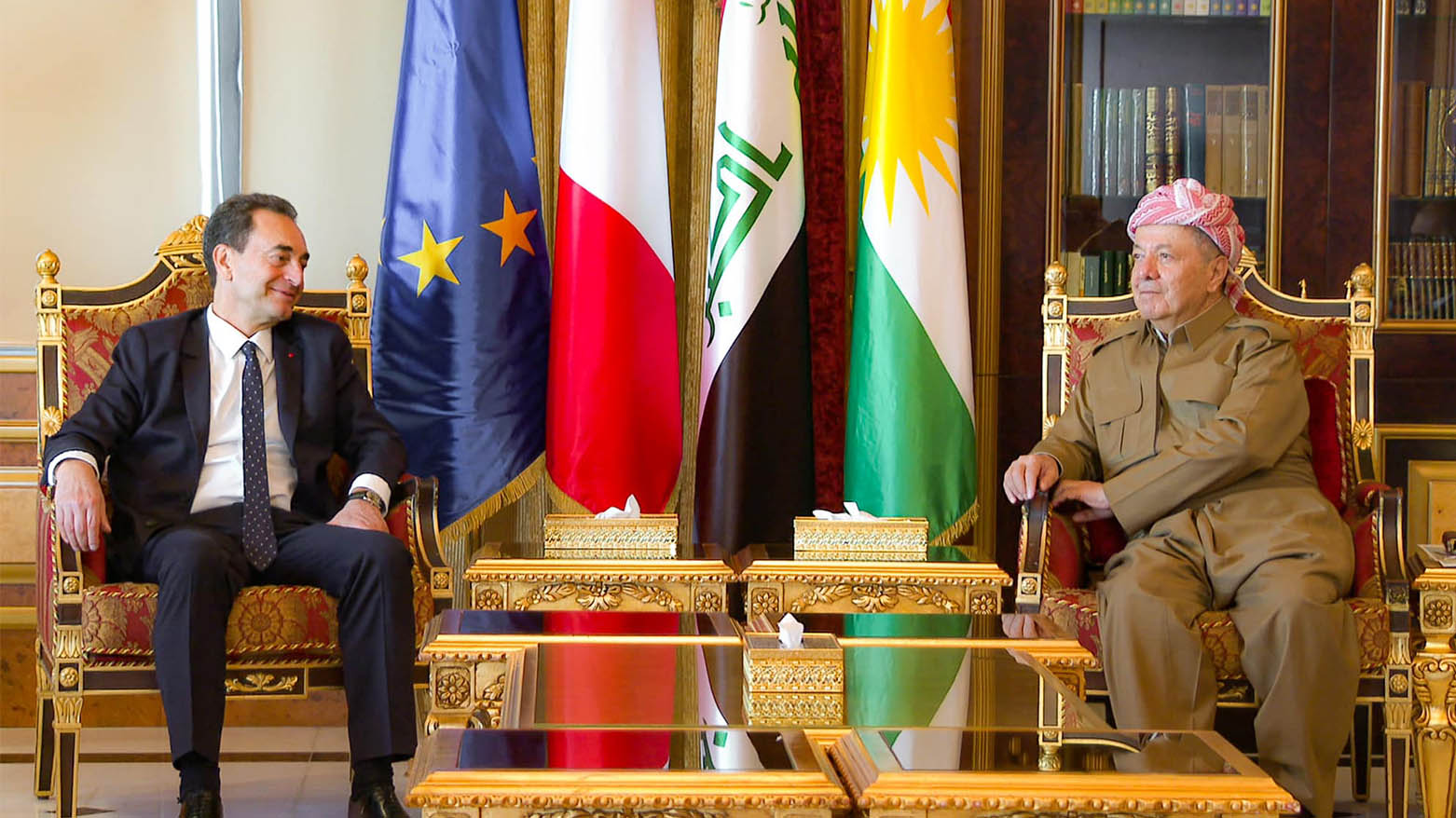 French envoy to Iraq praises KDP President Barzanis decision to grant HQ to Kirkuk University