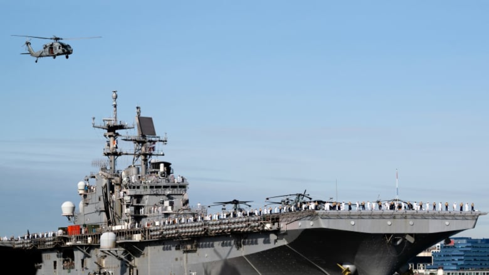 هێزێکی ئەمەریکی بەرەو رۆژهەڵاتی ناوەڕاست کەوتەڕێ