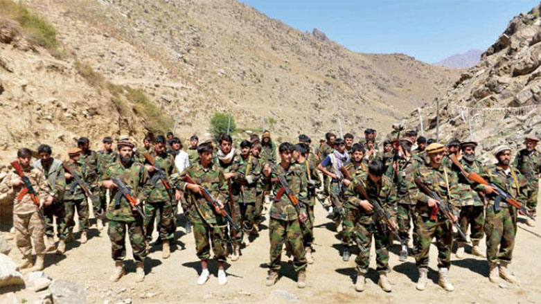 Pencşir'deki Taliban karşıtı milisler (AFP)