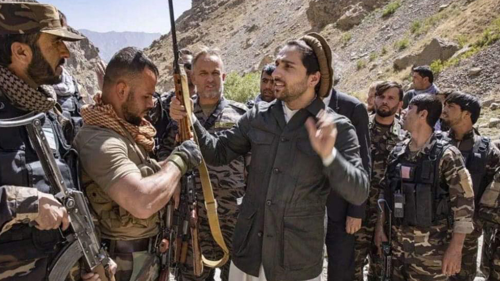 هێزه&zwnj;كانی ئه&zwnj;حمه&zwnj;د شا مه&zwnj;سعوود / په&zwnj;نجشیر