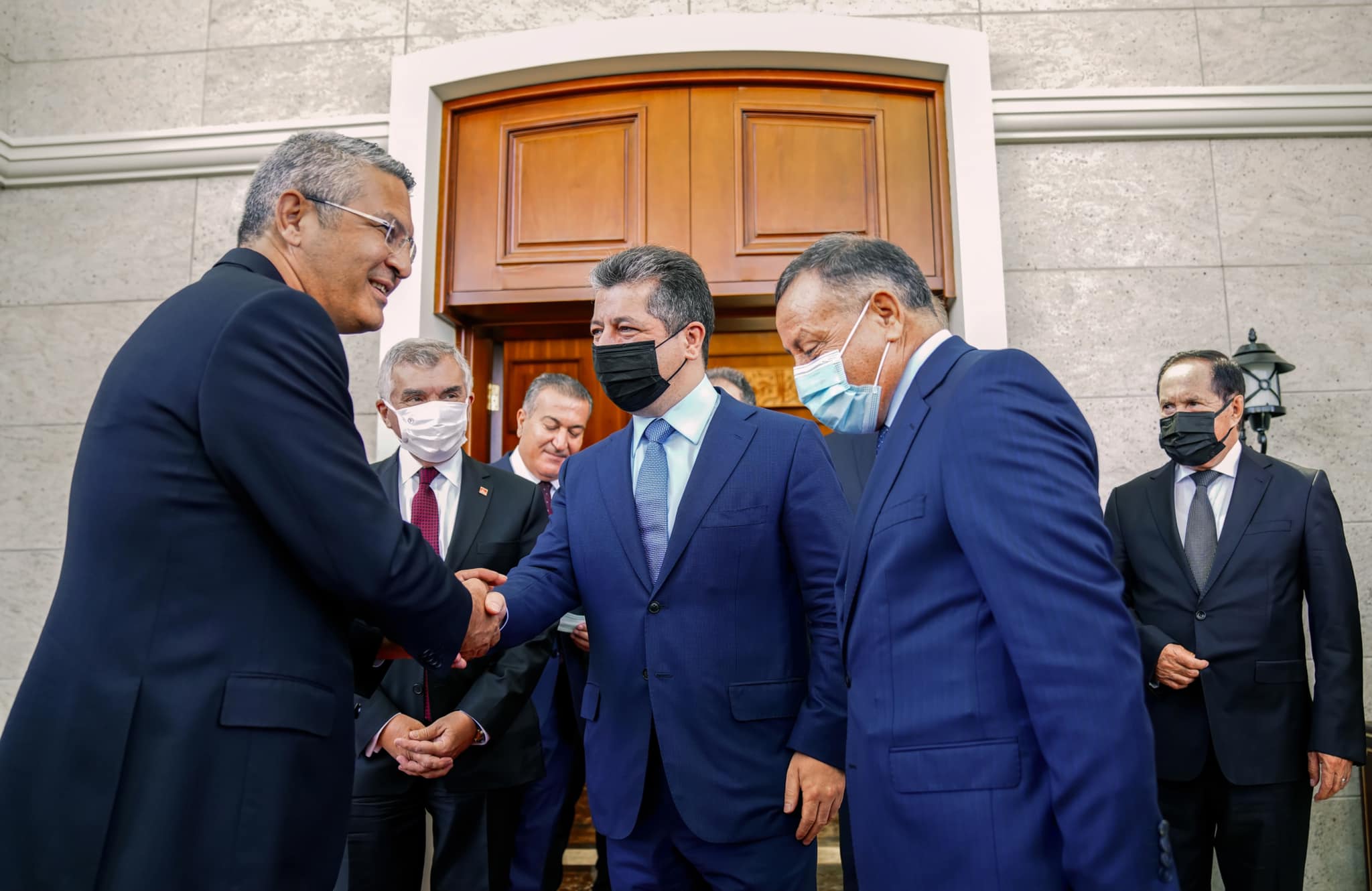 KRG PM Barzani greets members of the Turkish CHP delegation as part of the party's first-ever visit to Kurdistan Region, Sept. 5, 2021. (Photo: KRG)