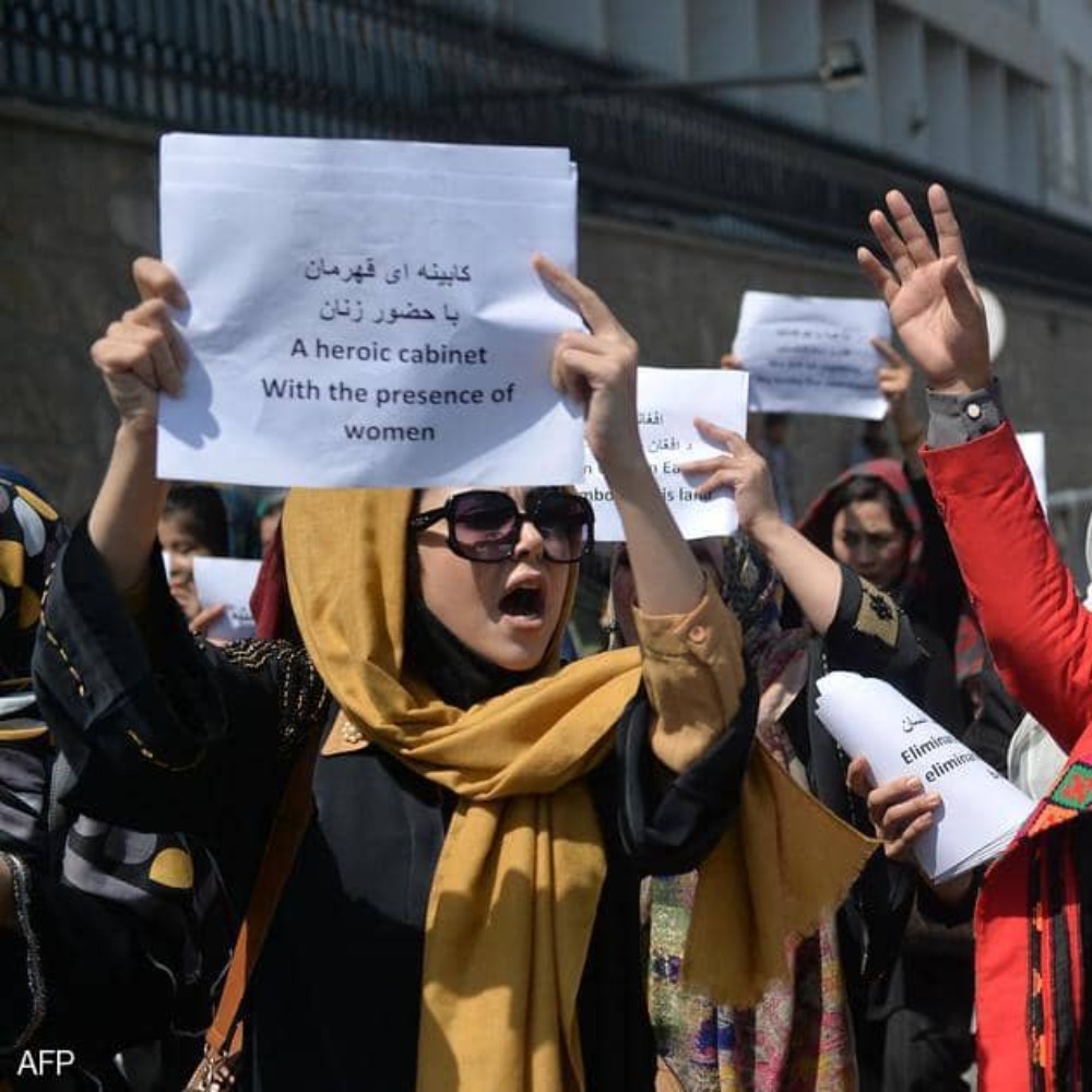 حركة طالبان: ظننا النساء دواعش متنكرين