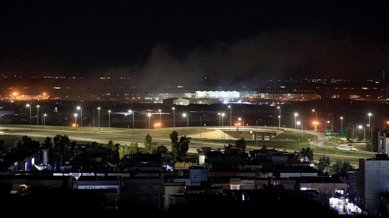 Smoke could be seen rising from Erbil after a rocket attack in mid-February 2021. (Photo: Thaier al-Sudani / Reuters)