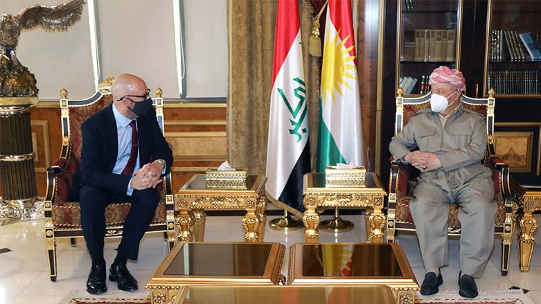 Masoud Barzani (Right), leader of the Kurdistan Democratic Party (KDP) with David Hunt, the new British Consul General to Erbil, Spt. 13, 2021. (Photo: Barzani Head Quarter)