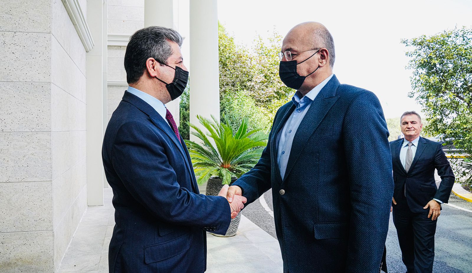 KRG Prime Minister Masrour Barzani (right) meets with Iraqi President Barham Salih in Erbil, Sept. 17, 2021. (Photo: KRG)