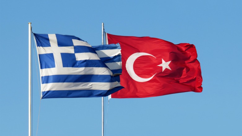 بوادر أزمة دبلوماسية جديدة بين تركيا واليونان