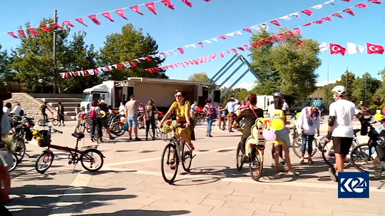 Jinan bi Duçerxeyan Daxwaza jiyaneke paqij kirin