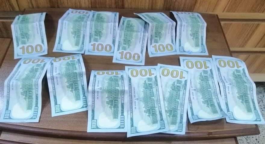 پۆلیسی سلێمانی بڕی 1400 دۆلاری هاووڵاتییه‌كیان گه‌ڕانده‌وه‌