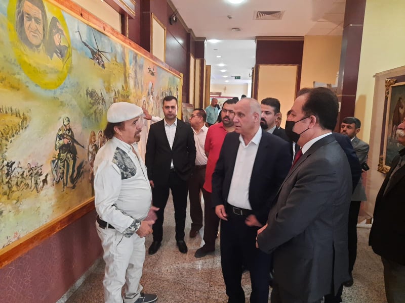 دیمەنێکی پێشانگاکە