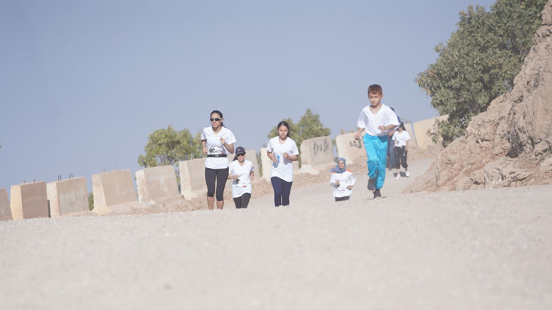 Female runners take part in a skyrunning race on the Kurdistan Region's Mount Safeen, Sept. 24, 2021. (Photo: Soryaz Ahmed Shaheen/Kurdistan24)
