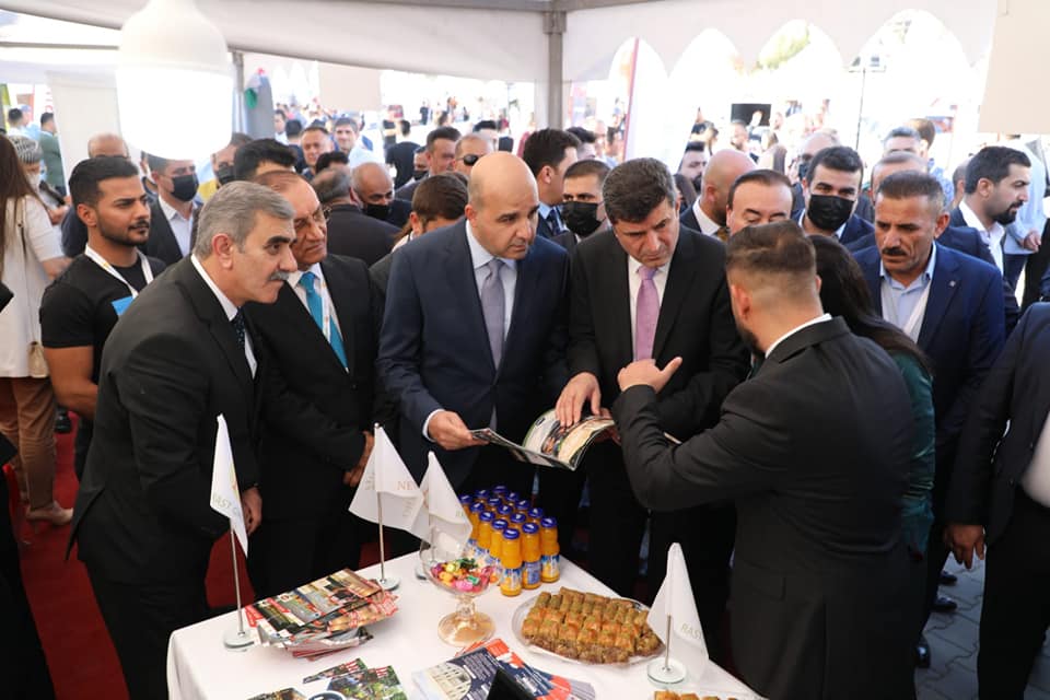 Government and local officials are visiting the fair's booths, Sept. 27, 2021. (Photo: KRG Ministry of Municipality and Tourism)
