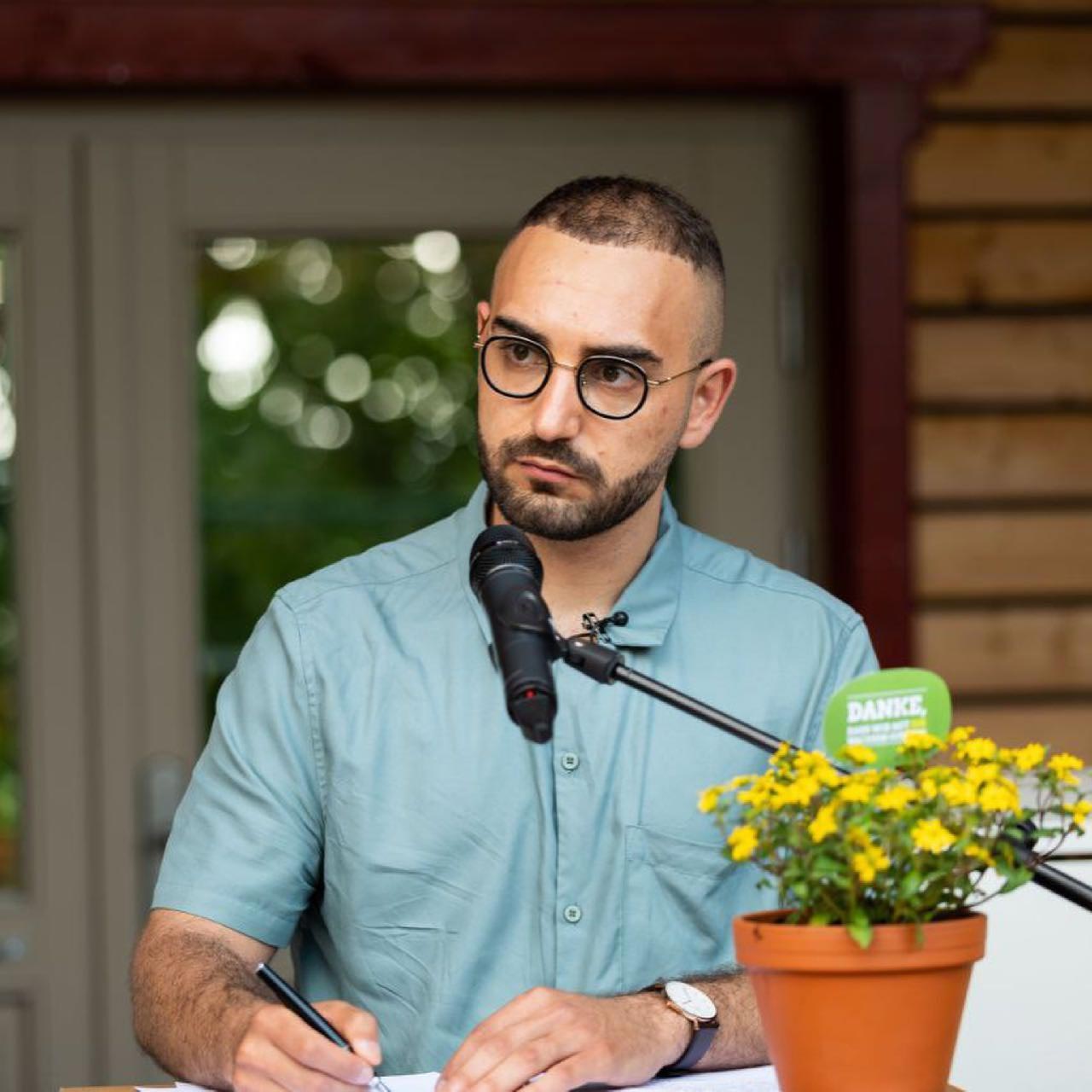Kassem Taher Saleh 