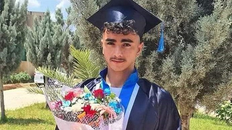 Tıp fakültesini kazanan Suriyeli Faris, bıçaklanarak öldürüldü