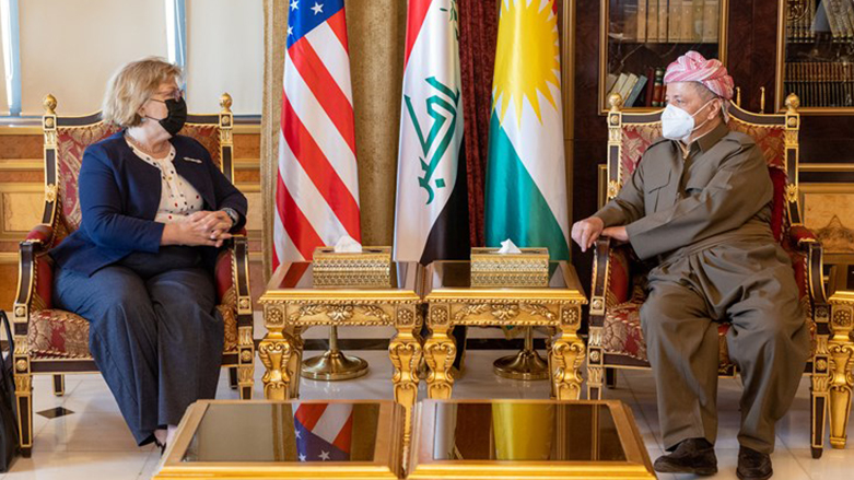 Kurdistan Democratic Party (KDP) President Masoud Barzani (right) during his meeting US Assistant Secretary of State for Near Eastern Affairs Barbara A. Leaf in Erbil, Sept. 7, 2022. (Photo: Barzani Headquarters)