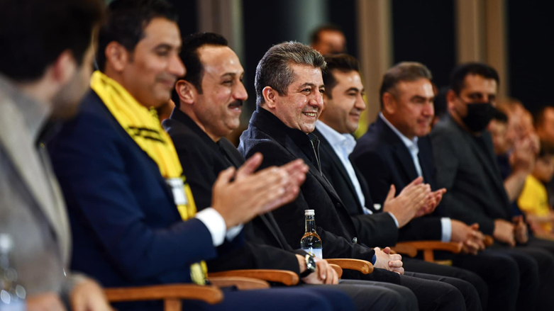 Kurdistan Region Prime Minister Masrour Barzani (center) watching Erbil-Zakho match at Franso Hariri Football Stadium in Erbil, April 30, 2022. (Photo: KRG)