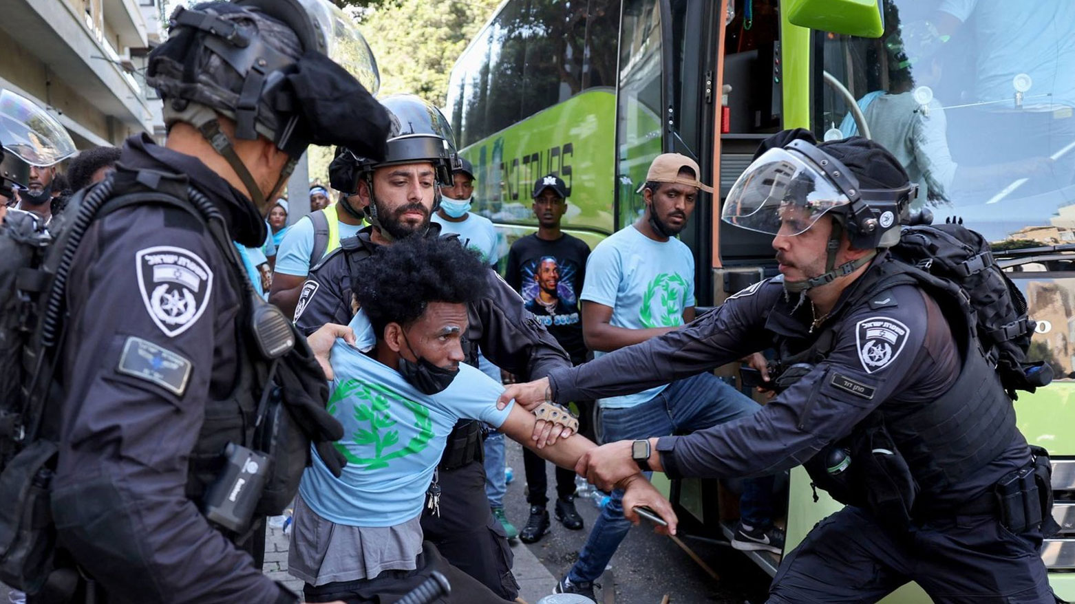 ئیسرائیل.. لە روبەرووبوونەوەی نێوان پۆلیس و پەنابەرانی ئەریتریا 150 کەس بریندار بوون