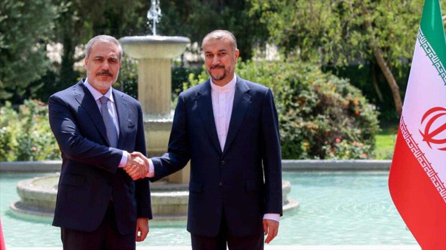 حسین امیر عبداللهیان و هاکان فیدان، وزیران امور خارجه‌ی ایران و ترکیه