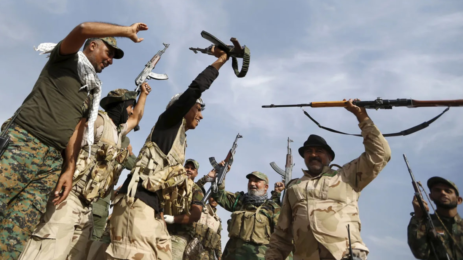 "گروه‌های شبه‌نظامی هنوز از مناطق آزاد شده از کنترل داعش خارج نشده‌اند"