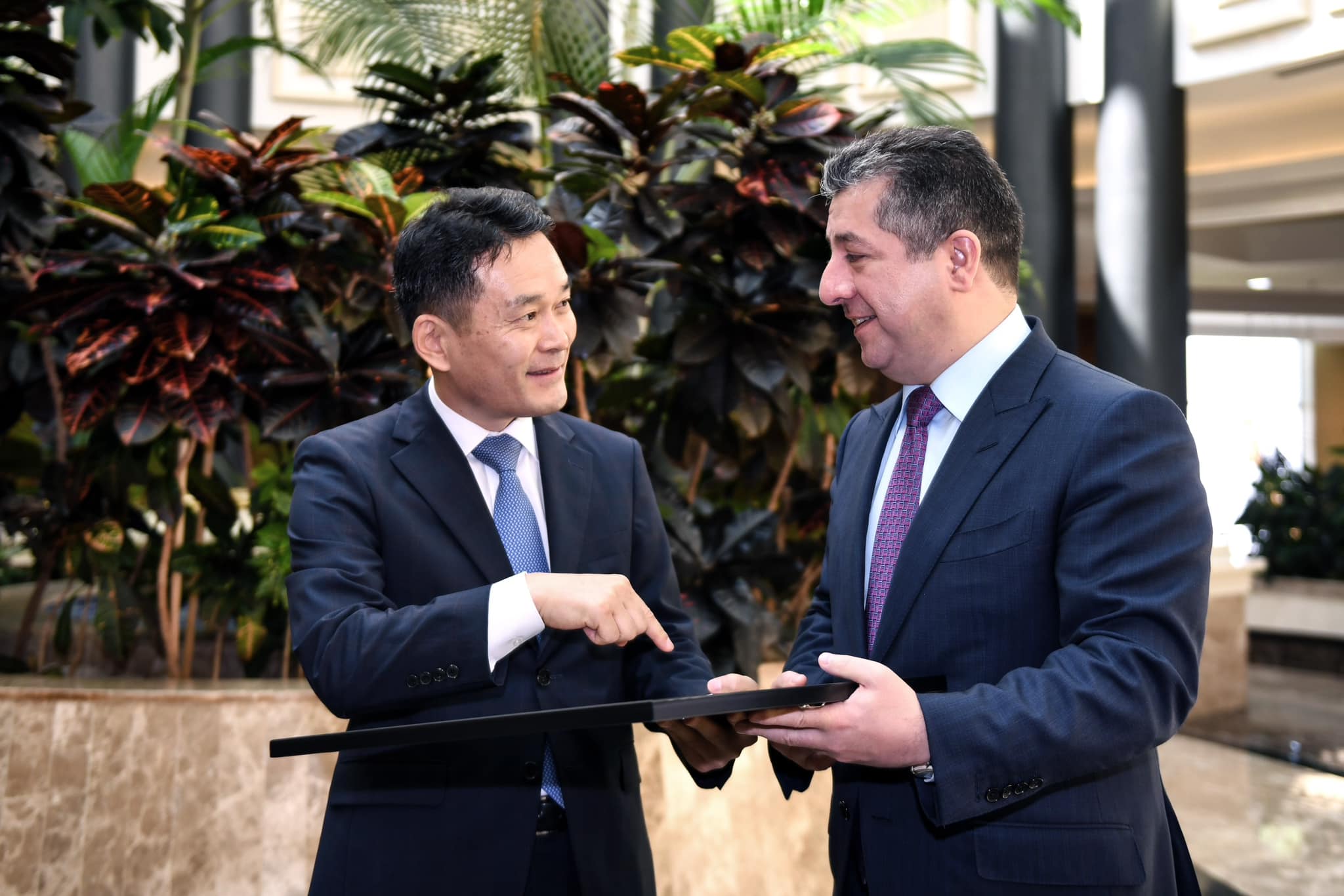 Outgoing Republic of Korea Consul General in Erbil Cho Kijoung (left) is pictured while speaking to Kurdistan Region Prime Minister Masrour Barzani in Erbil, Sept. 9, 2023. (Photo: KRG)