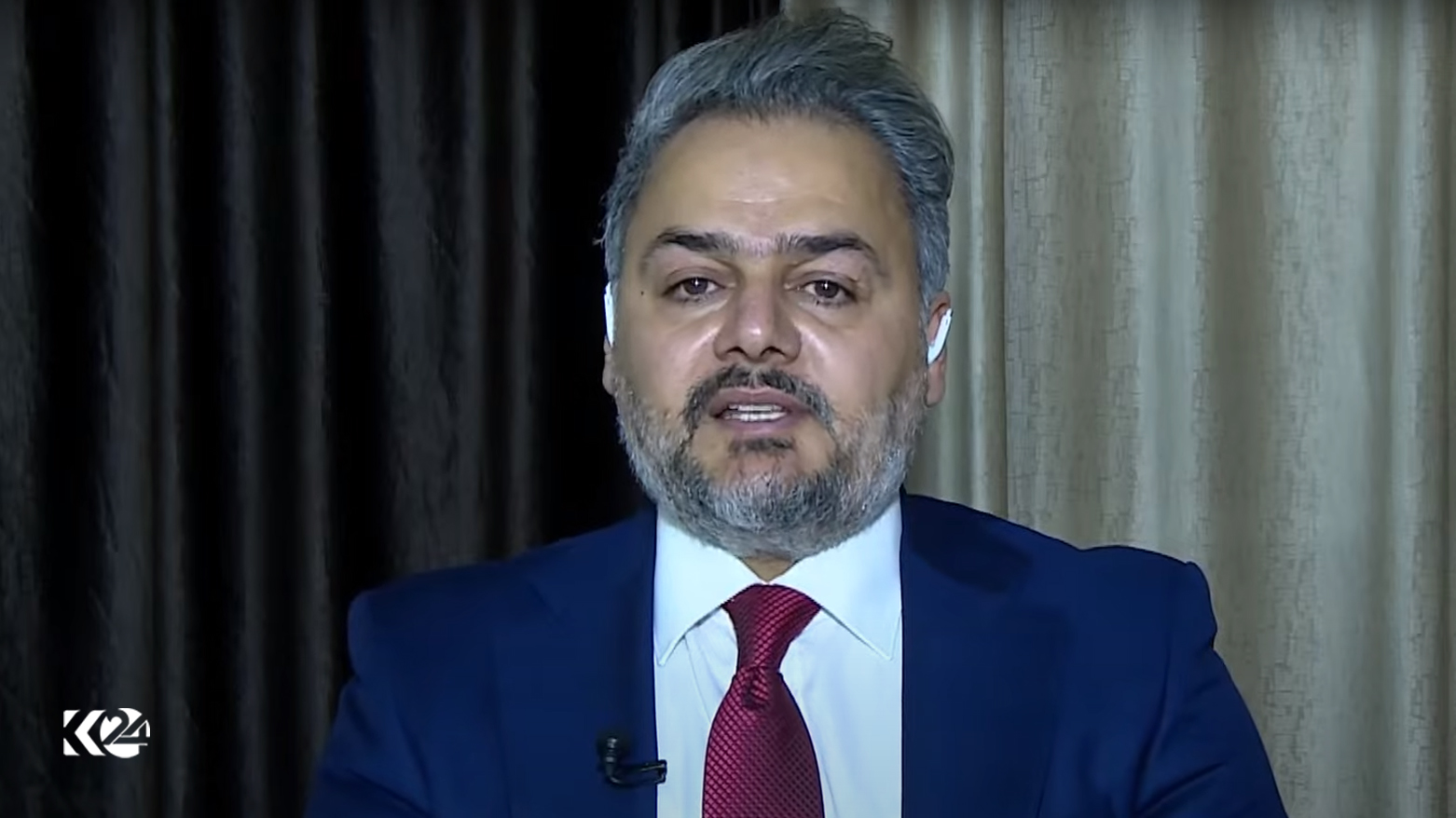 هەیسەم مەیاحی، شرۆڤەکاری سیاسی