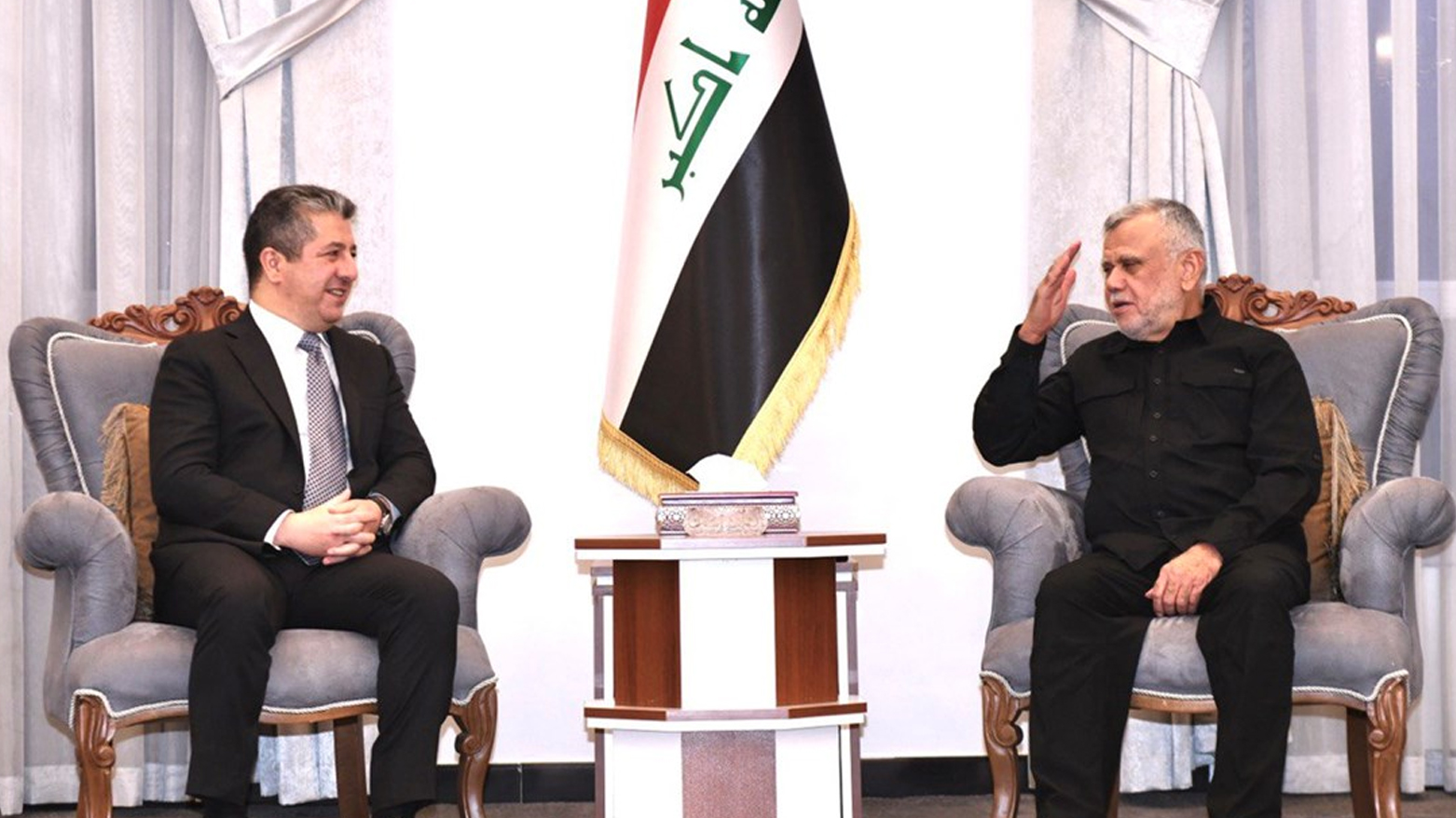 رئيس حكومة إقليم كوردستان مسرور بارزاني ورئيس تحالف الفتح هادي العامري