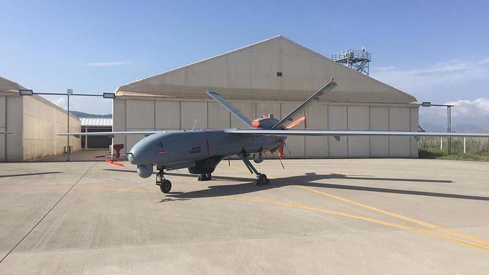 A Turkish drone is on display. (Photo: Anadolu Agency)