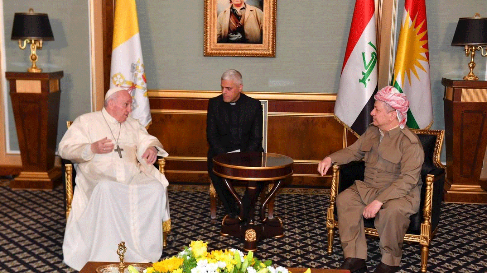 الرئيس بارزاني مع المطران خوشابا والبابا فرنسيس - أرشيف