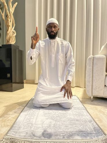 وێنەکەی رۆدیگێر کە نزیك بوو بەهۆیەوە واز لە هەڵبژاردەی ئەڵمانیا بهێنێت