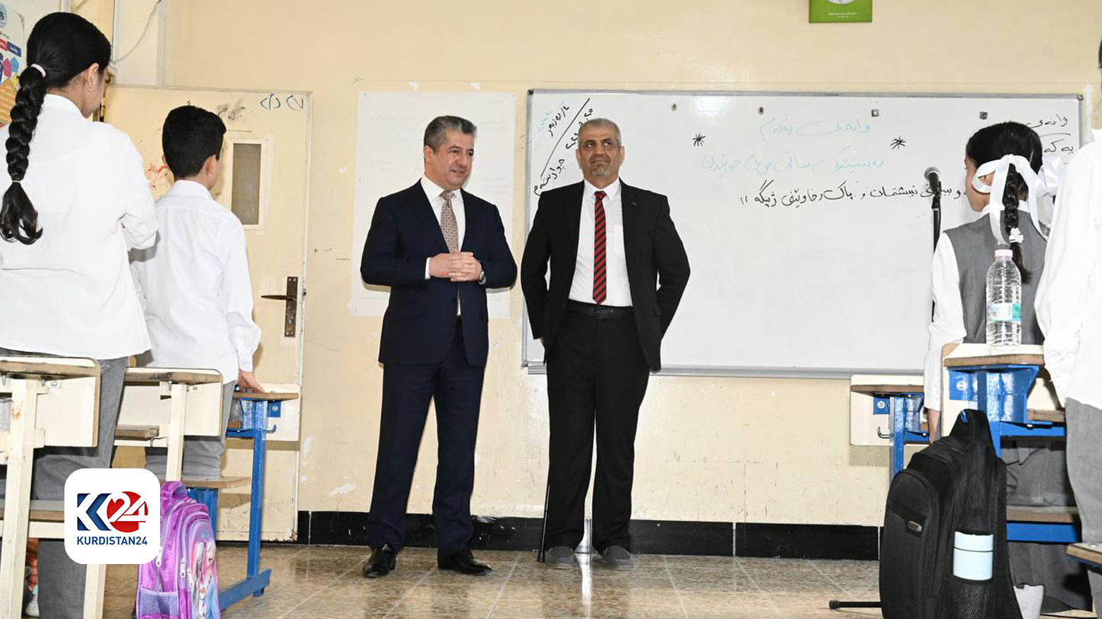 رئيس الوزراء: المعلمون كانوا دائماً في طليعة خدمة شعبنا ووطننا