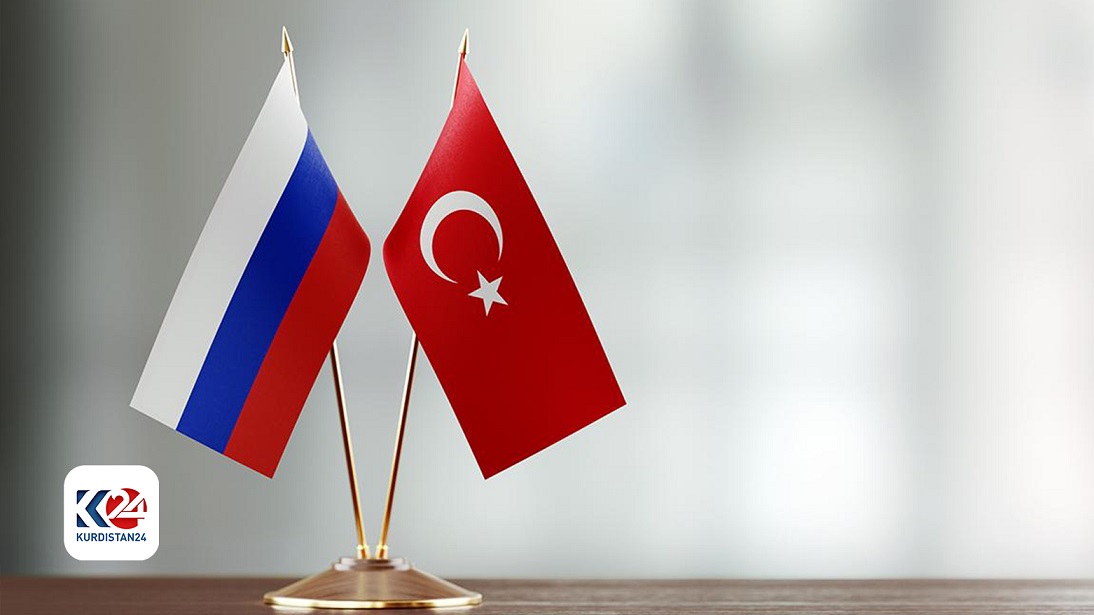 Rusya ve Türkiye Bayrakları