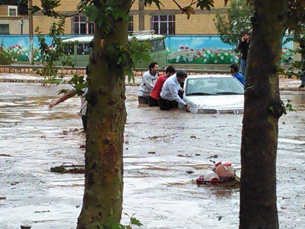 لافاوی لورستان سێ كه‌سی كرده‌ قوربانی