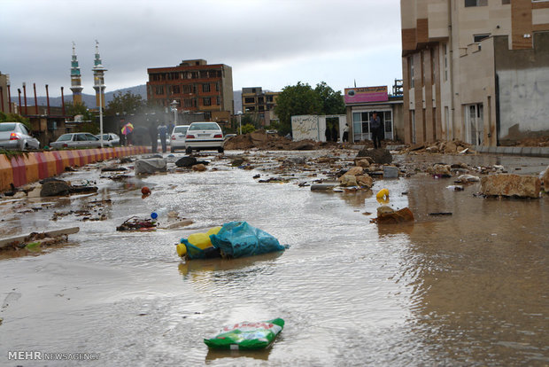 لافاوی لورستان سێ كه‌سی كرده‌ قوربانی
