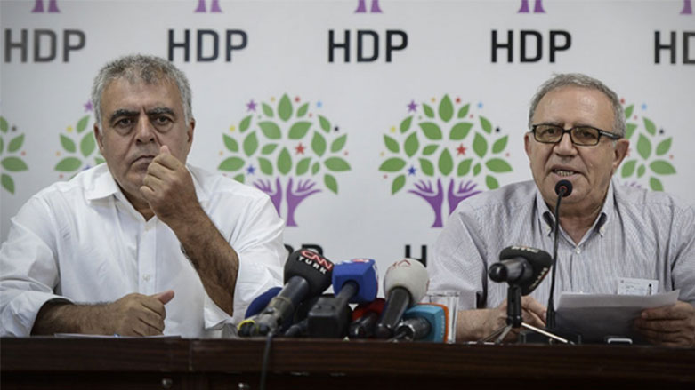 Wezîrên HDPê banga aştiyê dikin