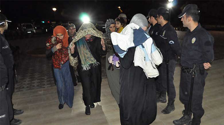 Li Dîlokê 12 gumanbarên DAIŞê hatin girtin